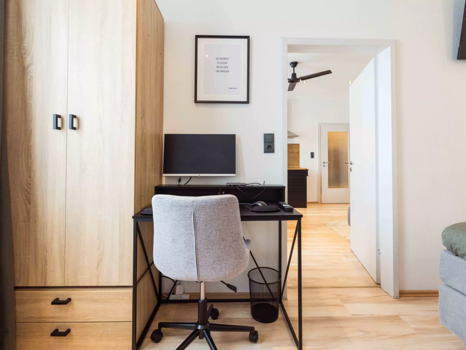 Schiller Apartment im Zentrum von Hof. Küche, Parkplatz, 250MBit Wlan - Inside