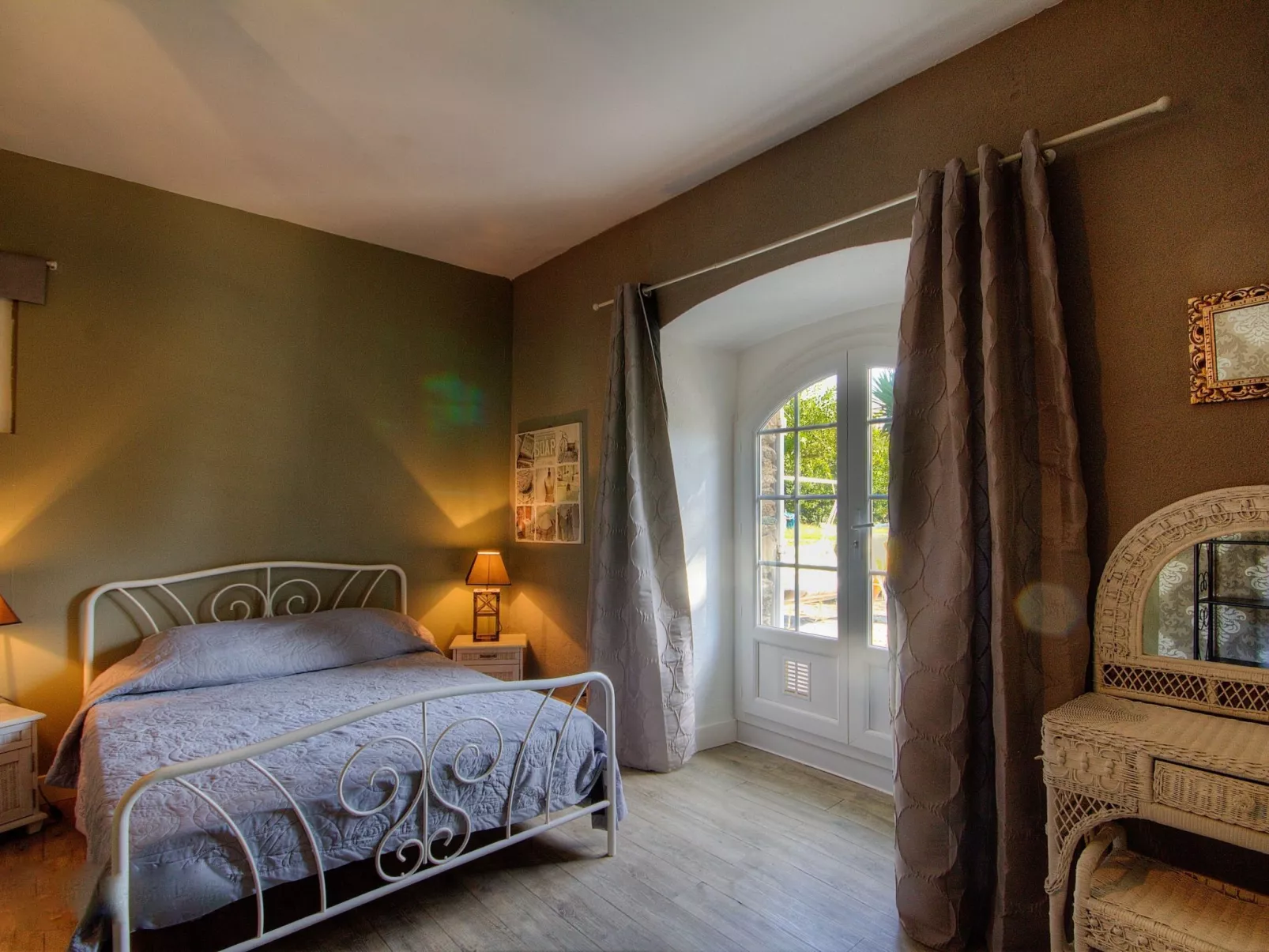 Exklusivität Korsika, Steinhaus mit Charme - Drinnen