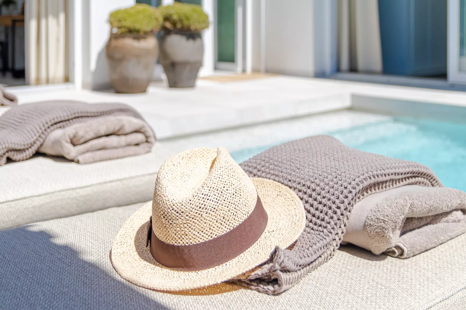 Unique & Luxurious Villa with Heated Pool! - Ambiance