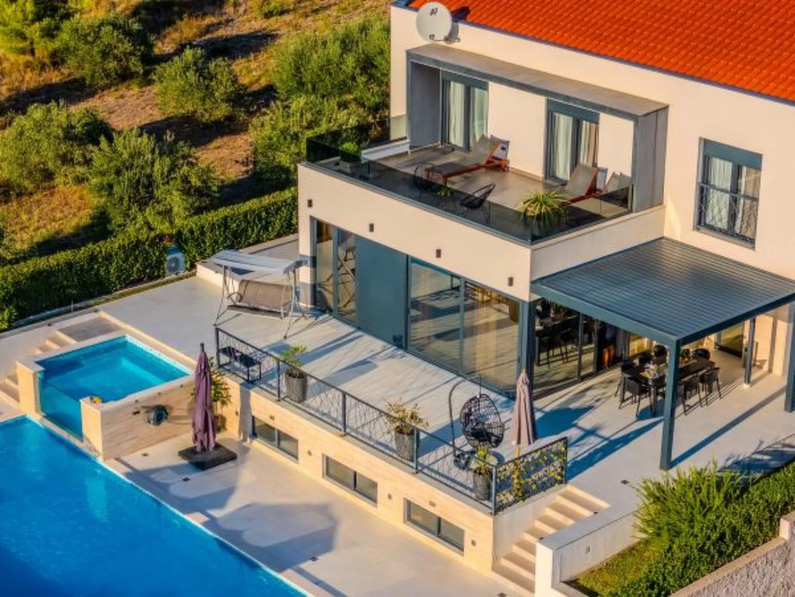 Beautiful villa Lara in Vrana with pool - Image-tags.info