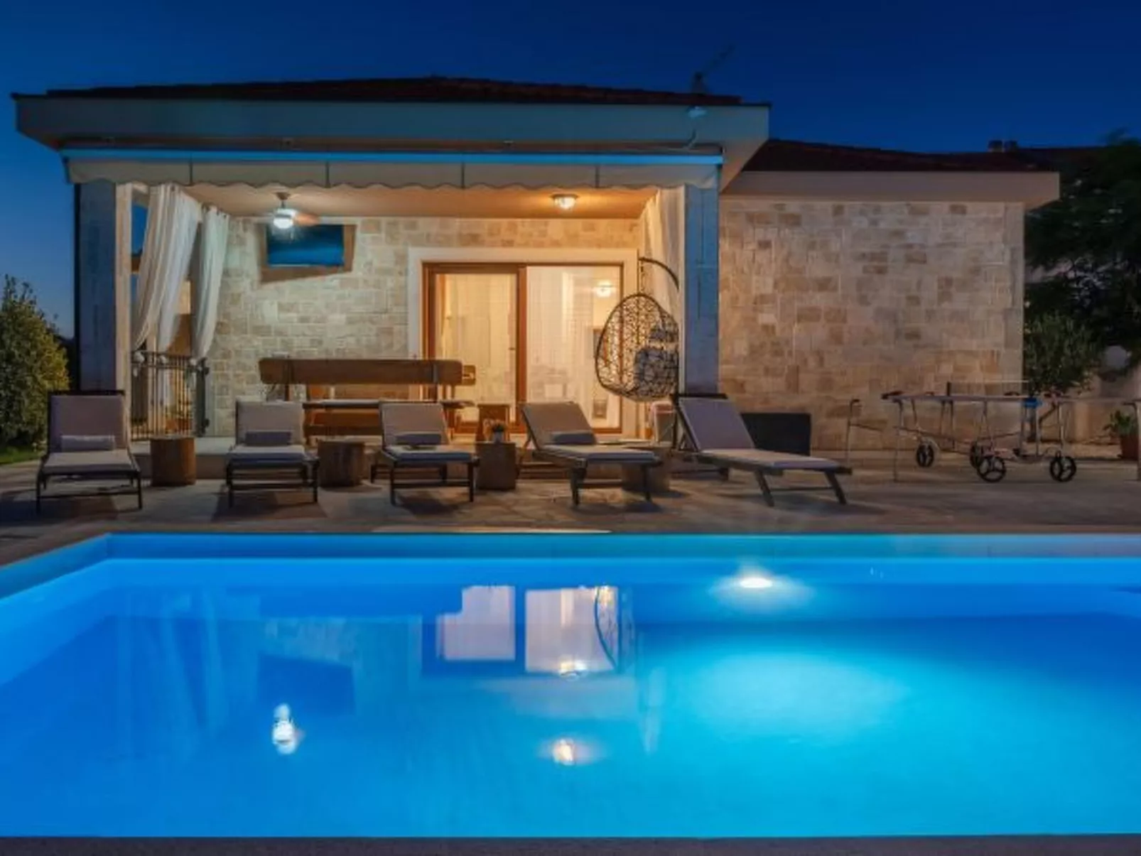 Holiday Home Beti with heated pool - Image-tags.info