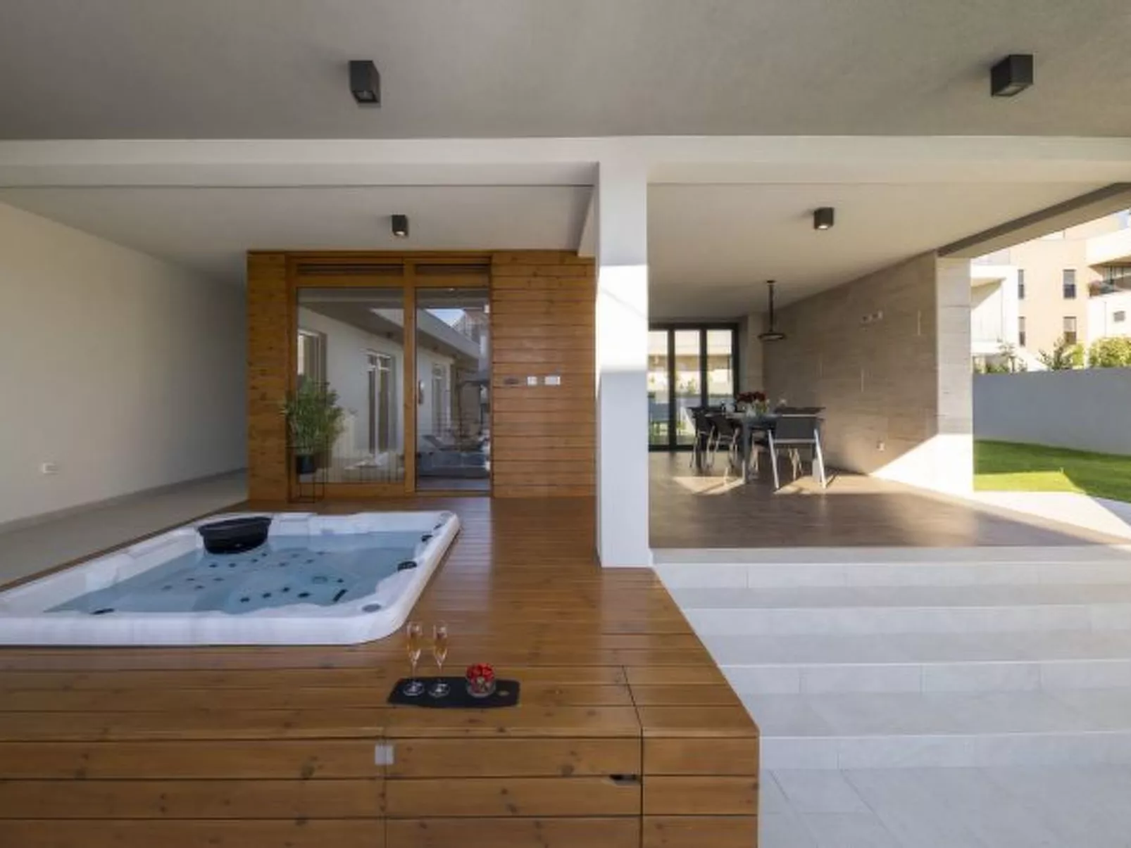 Luxury villa Mary Lou with pool and spa area - Image-tags.info