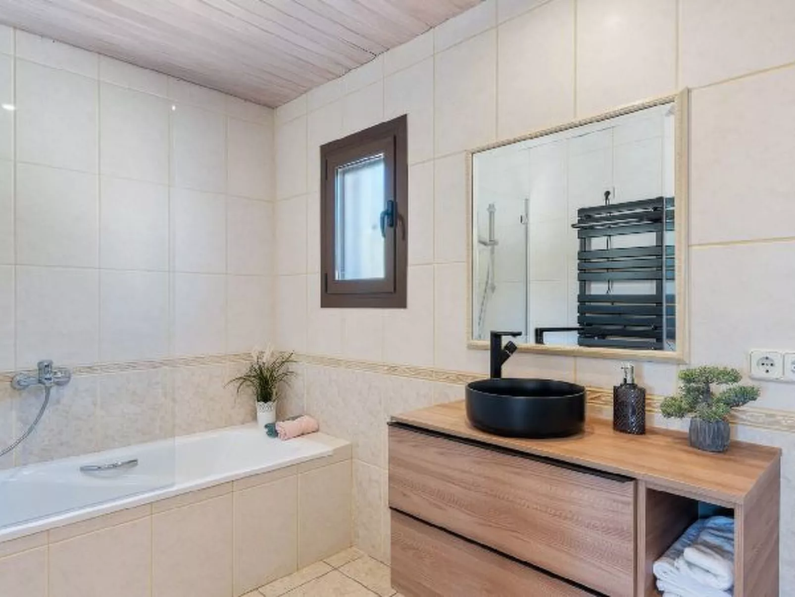 Villa Meile - PlusHolidays - Image-tags.info