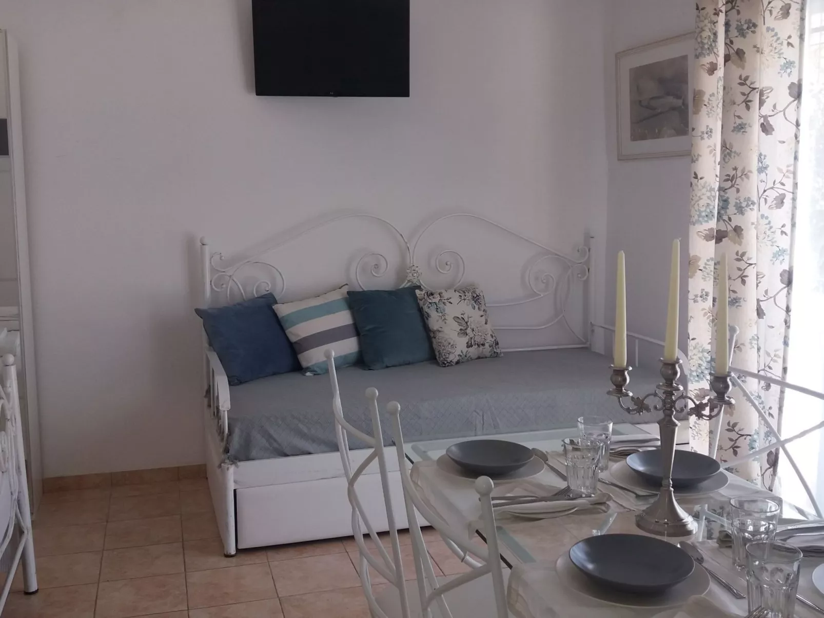 Sommer Dafnopanagia Luxusstudio Ourania - Image-tags.info