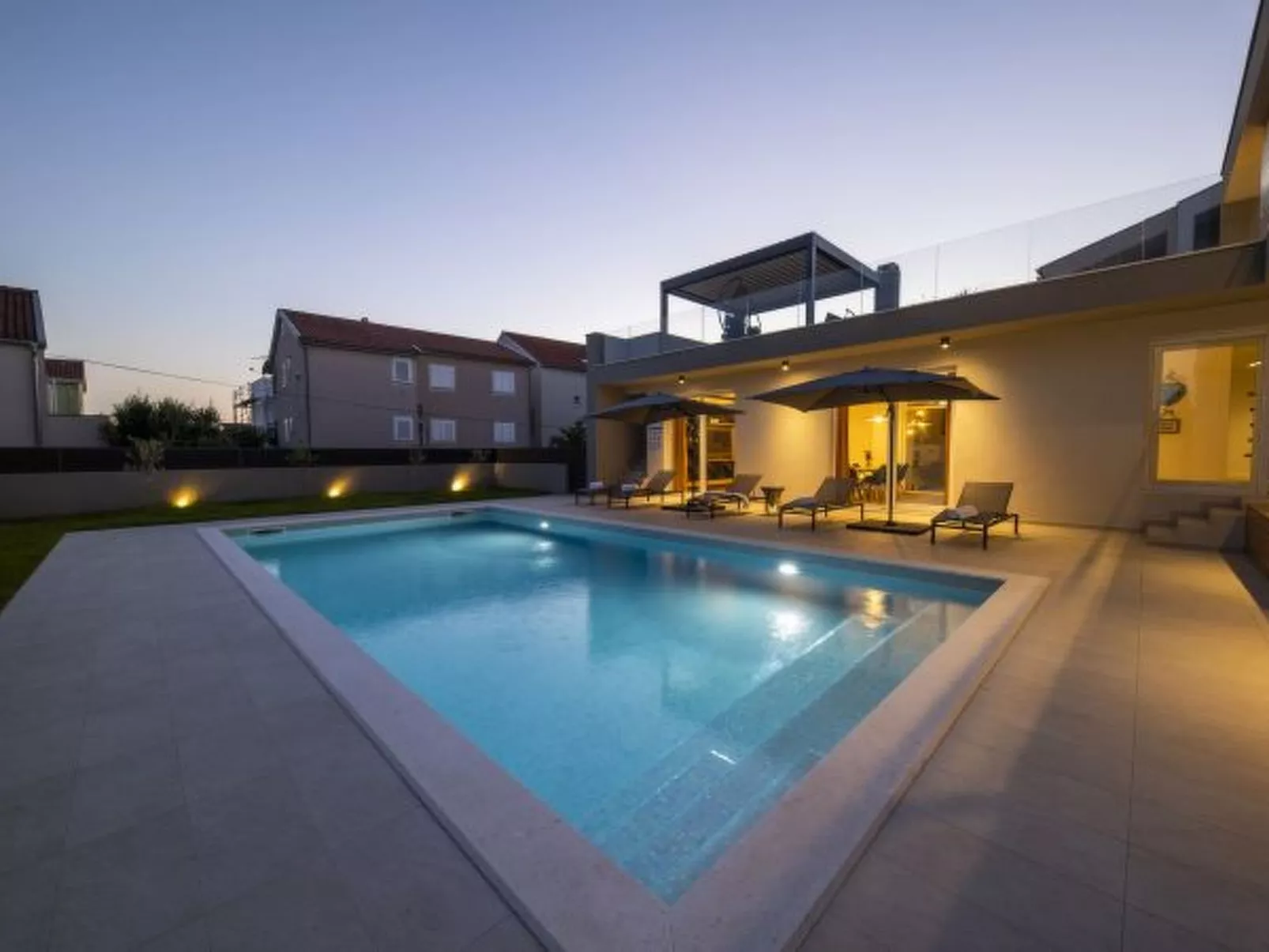 Luxury villa Mary Lou with pool and spa area - Image-tags.info