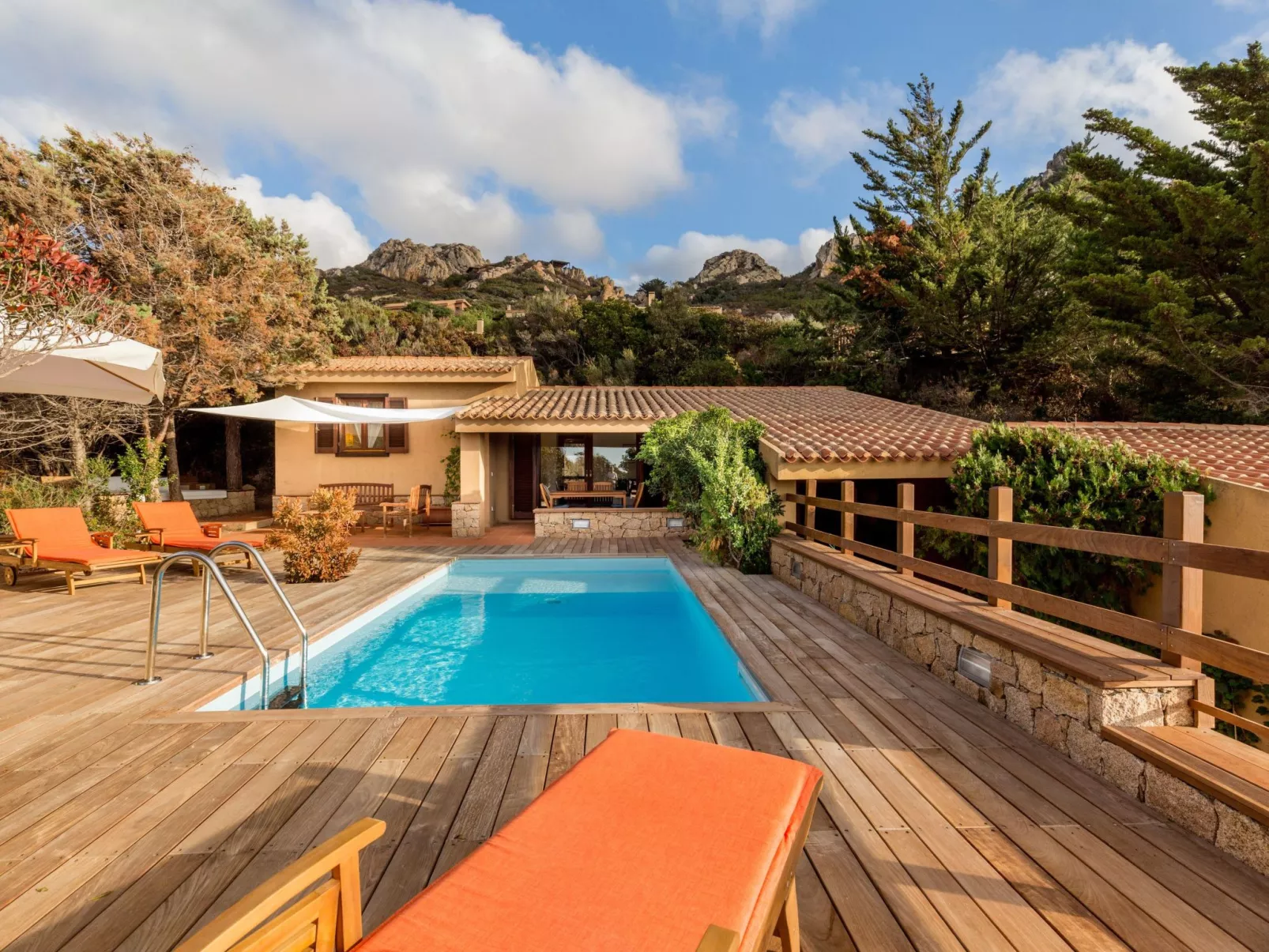 'Villa Beatrice' mit eigenem Pool - Dehors