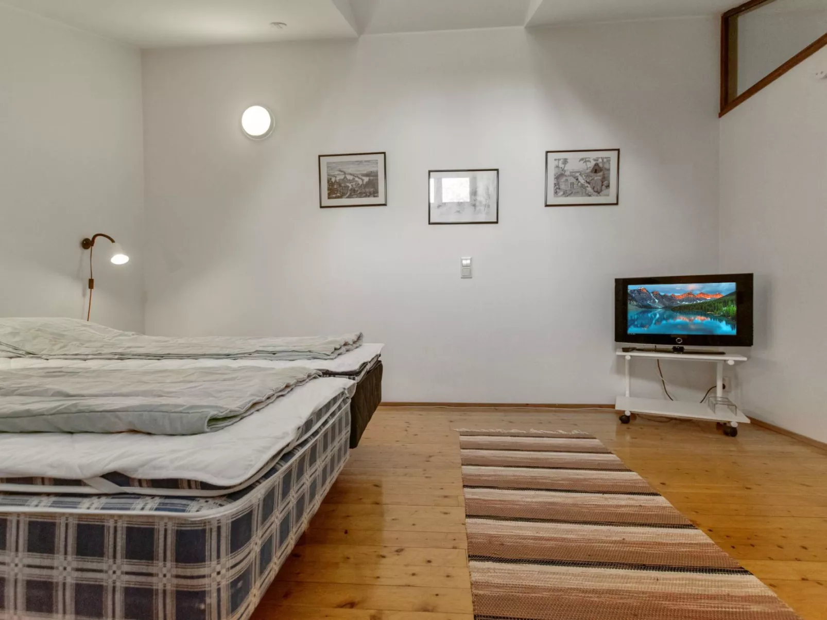 Saarihely b 13 - Drinnen