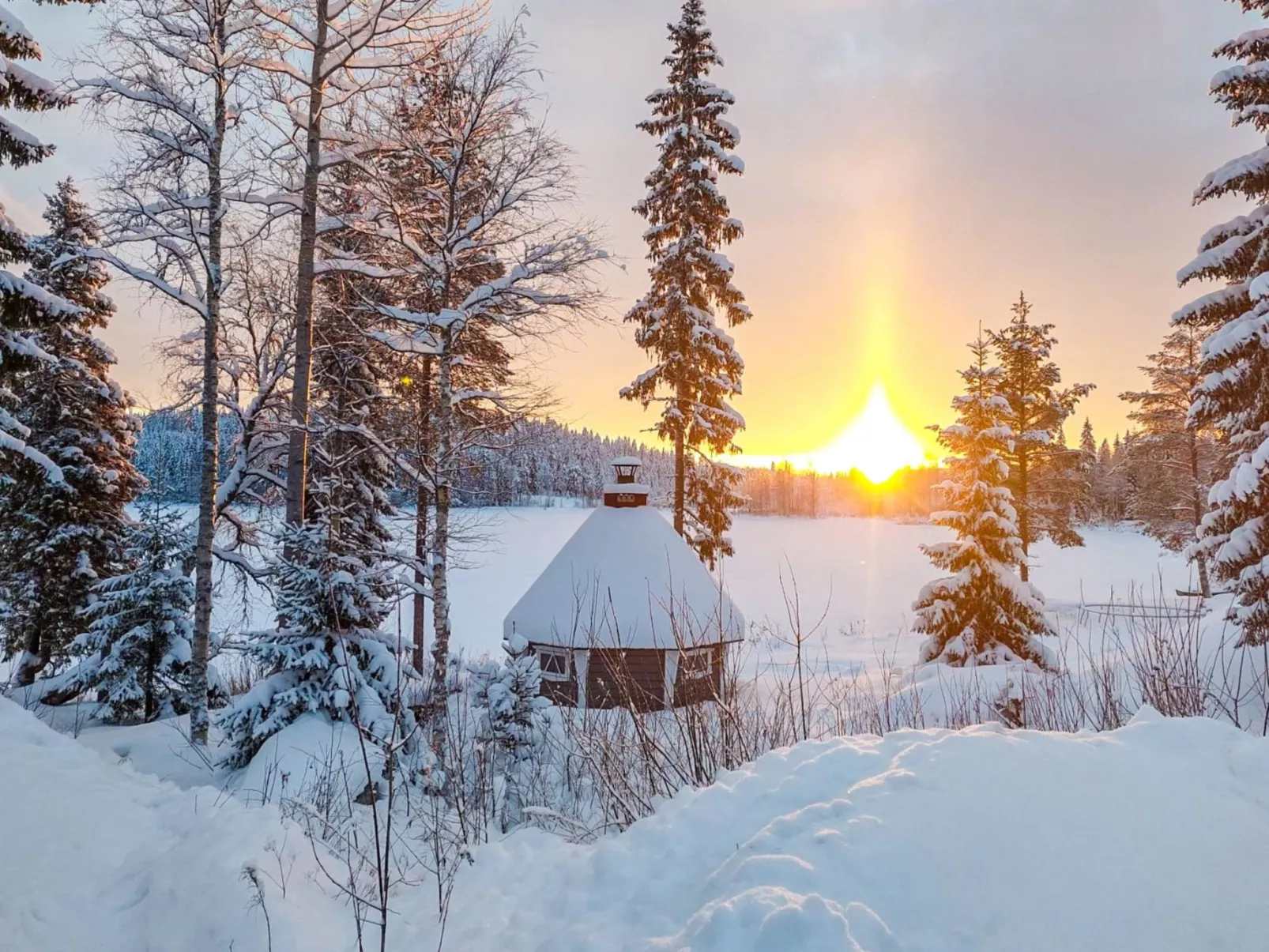 Aurinko-saaga 5 paritalo - Dedans