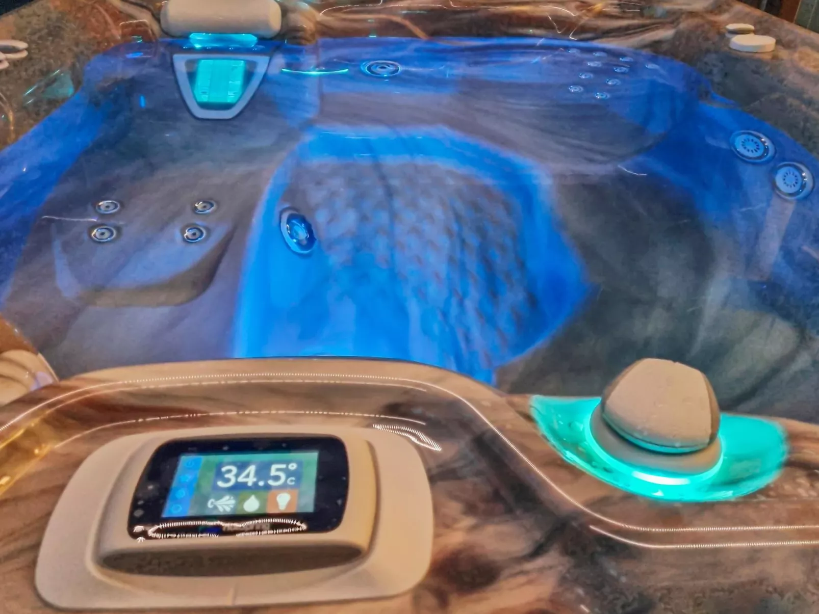 Nummentähti - Inside