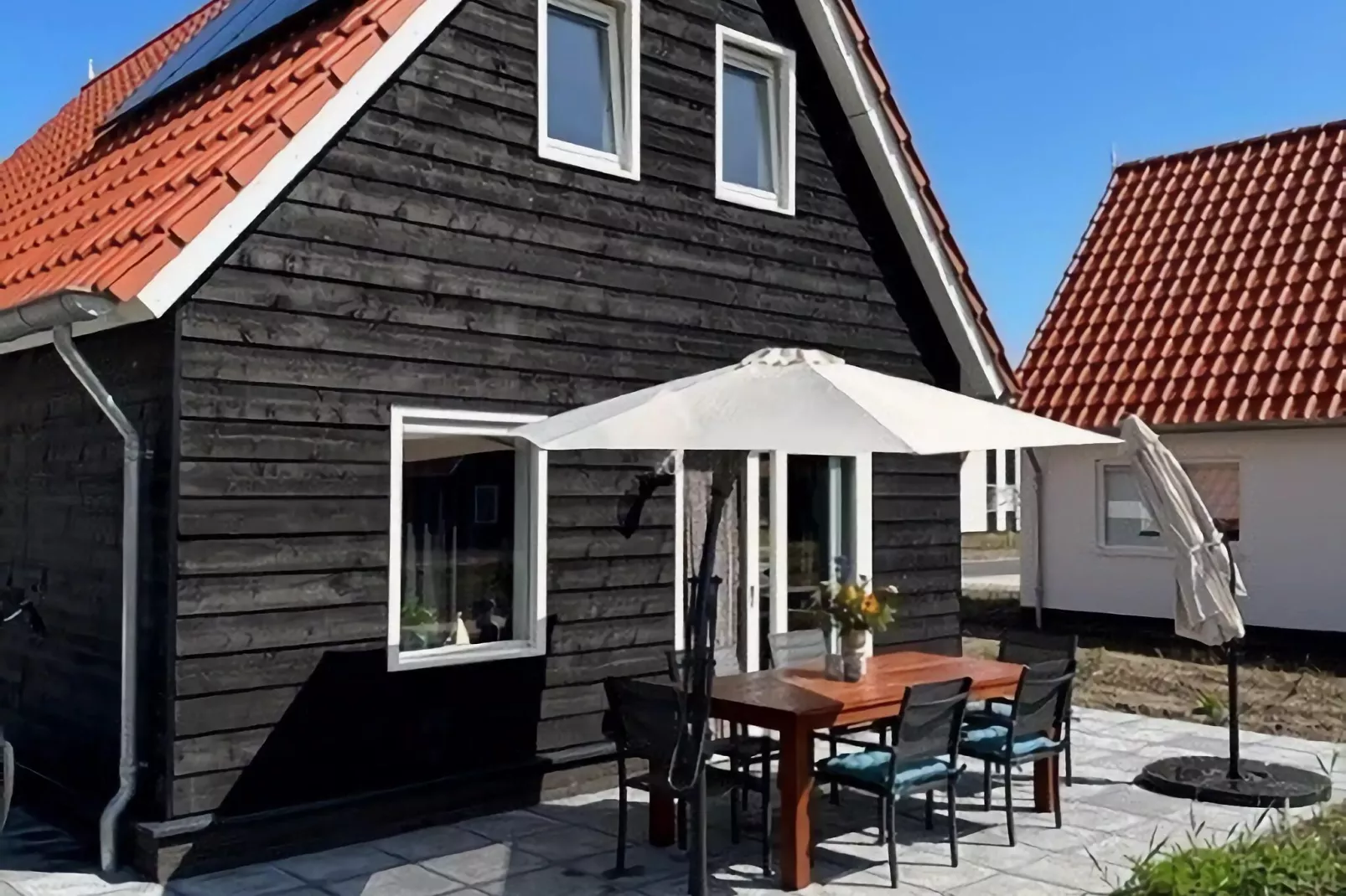 De Parelduiker Huis Nr 19-Exterior summer