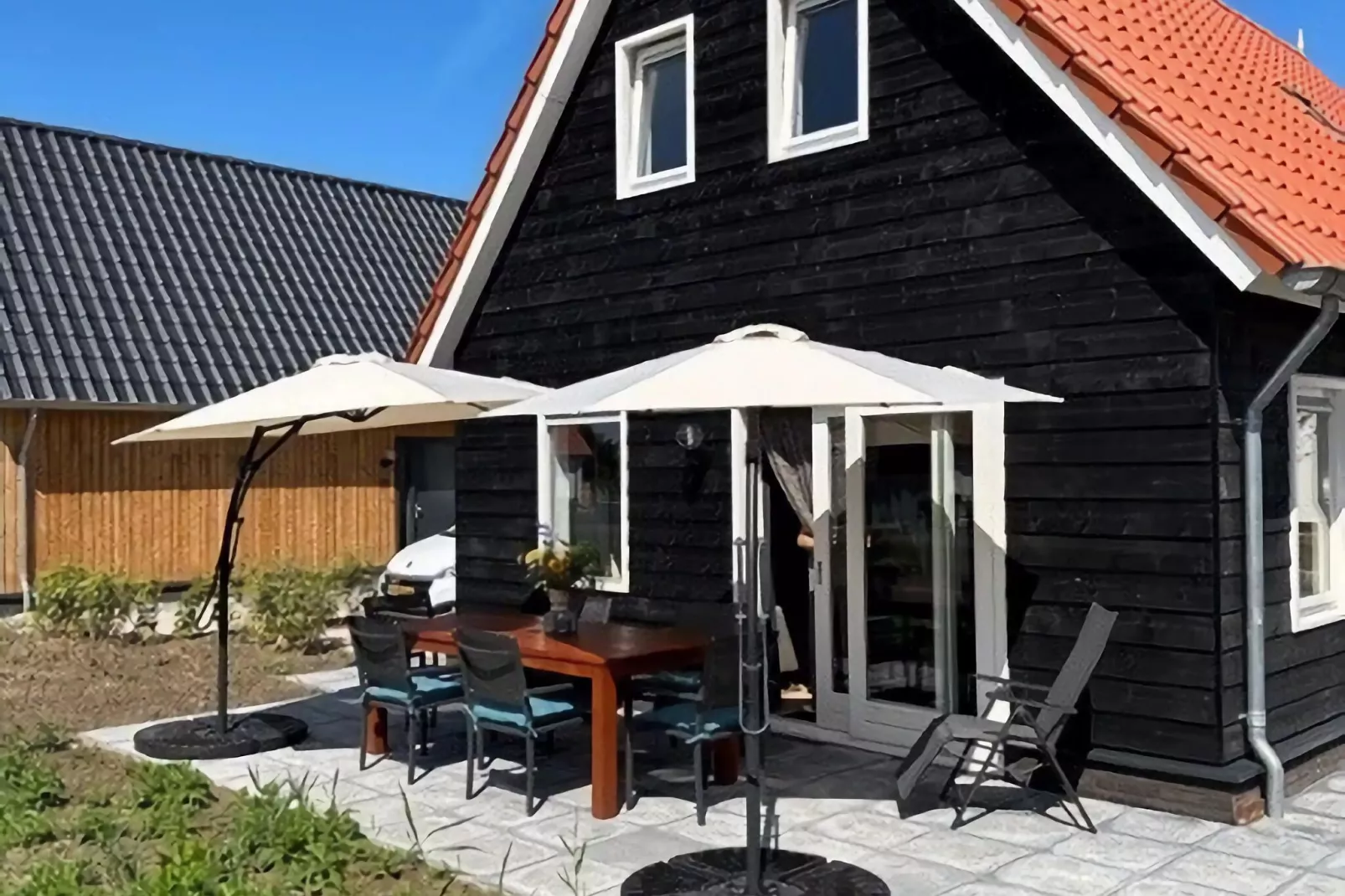 De Parelduiker Huis Nr 19-Exterior summer