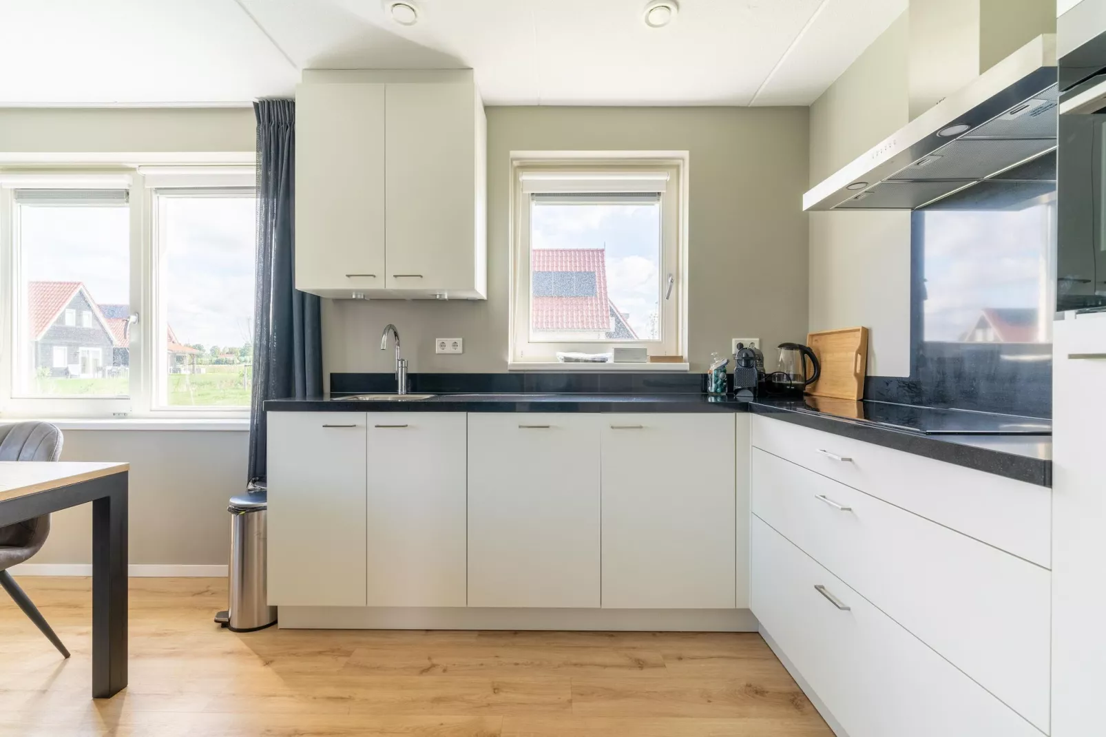 De Scholekster Huis Nr 29-Kitchen