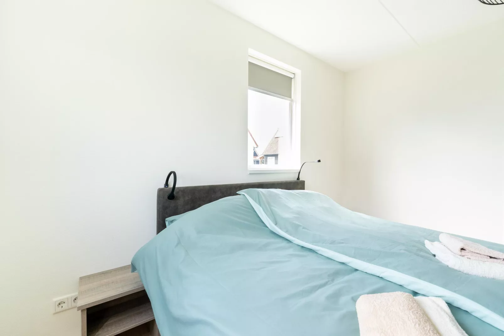 De Scholekster Huis Nr 29-Bedroom