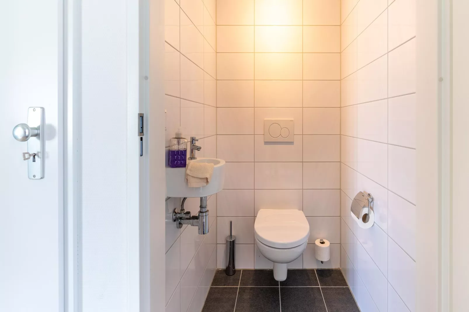De Scholekster Huis Nr 29-Bathroom