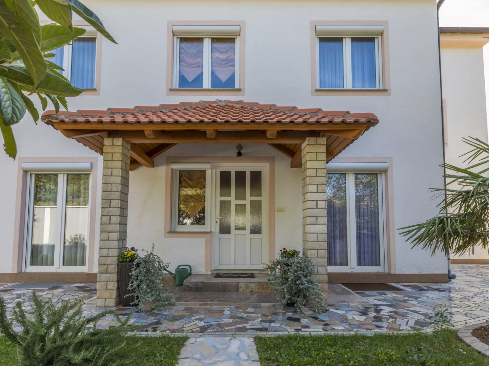 Sever 2 kat potkovlje / HR-09156-02