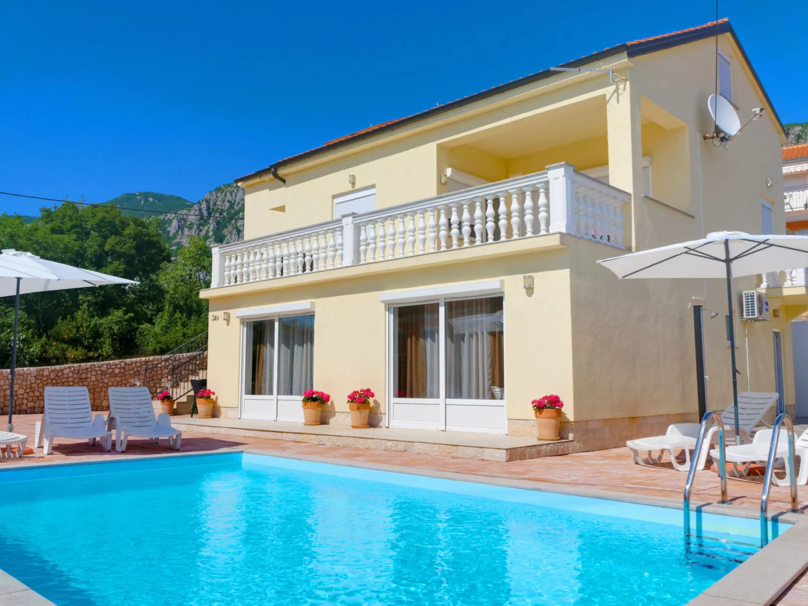 Kuca Ujdenica / HR-09154-01