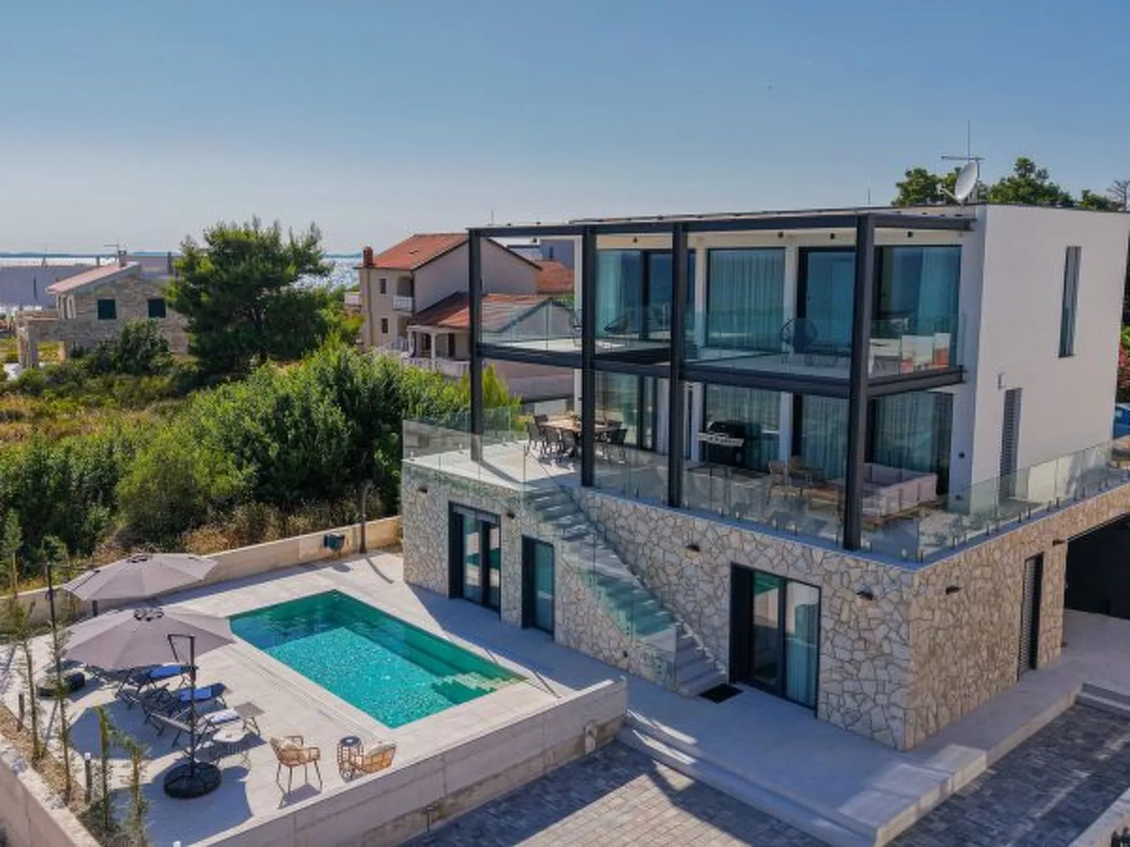 Seafront Villa Aurea with pool and seaview