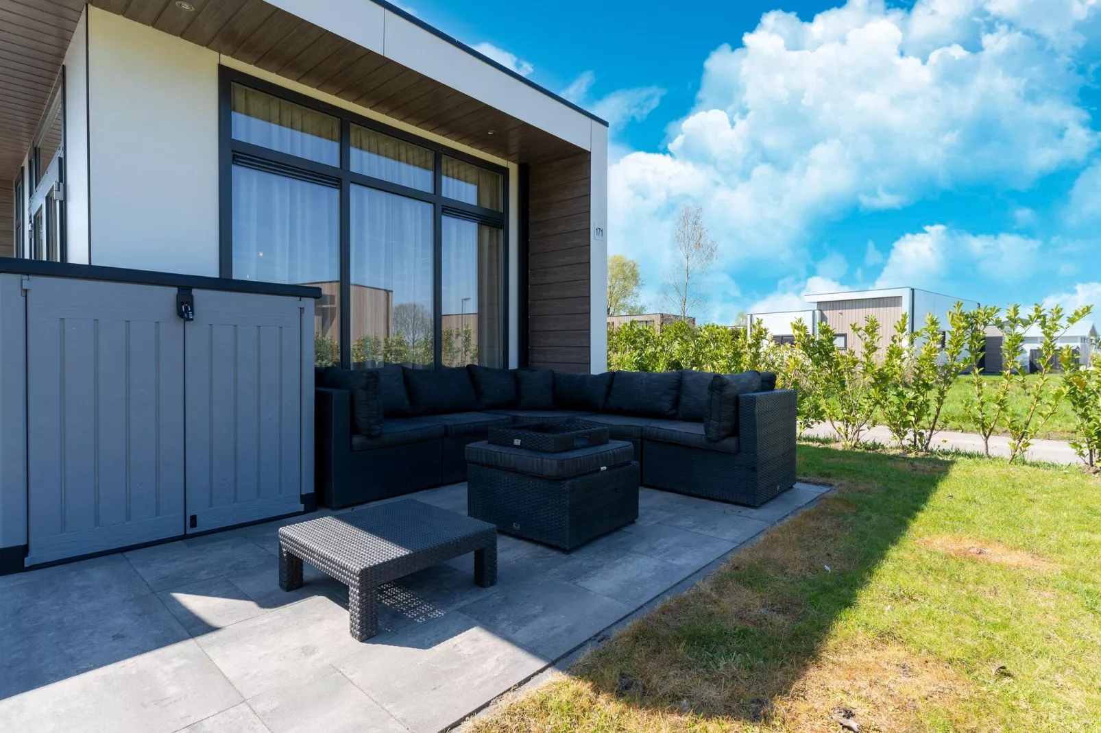 Brabants Weelde-Terrace balcony