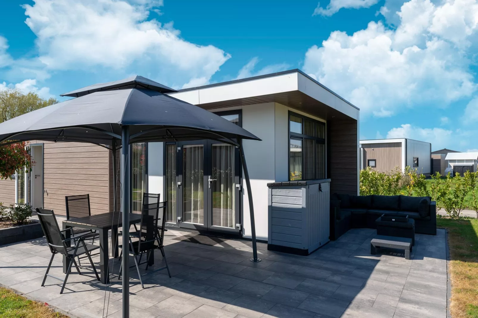 Brabants Weelde-Exterior summer