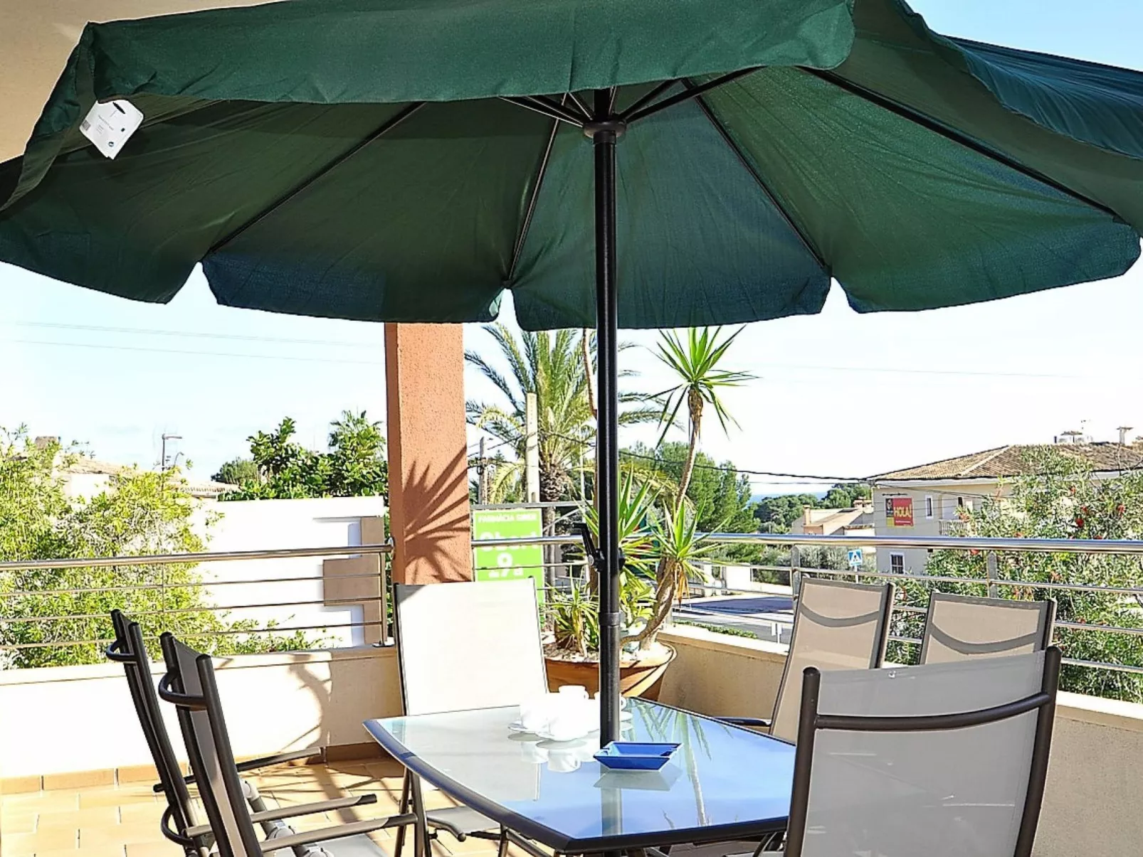 LAS COLUMNAS- Chalet al lado de la playa, wifi , piscina y bbq. Todos los publi