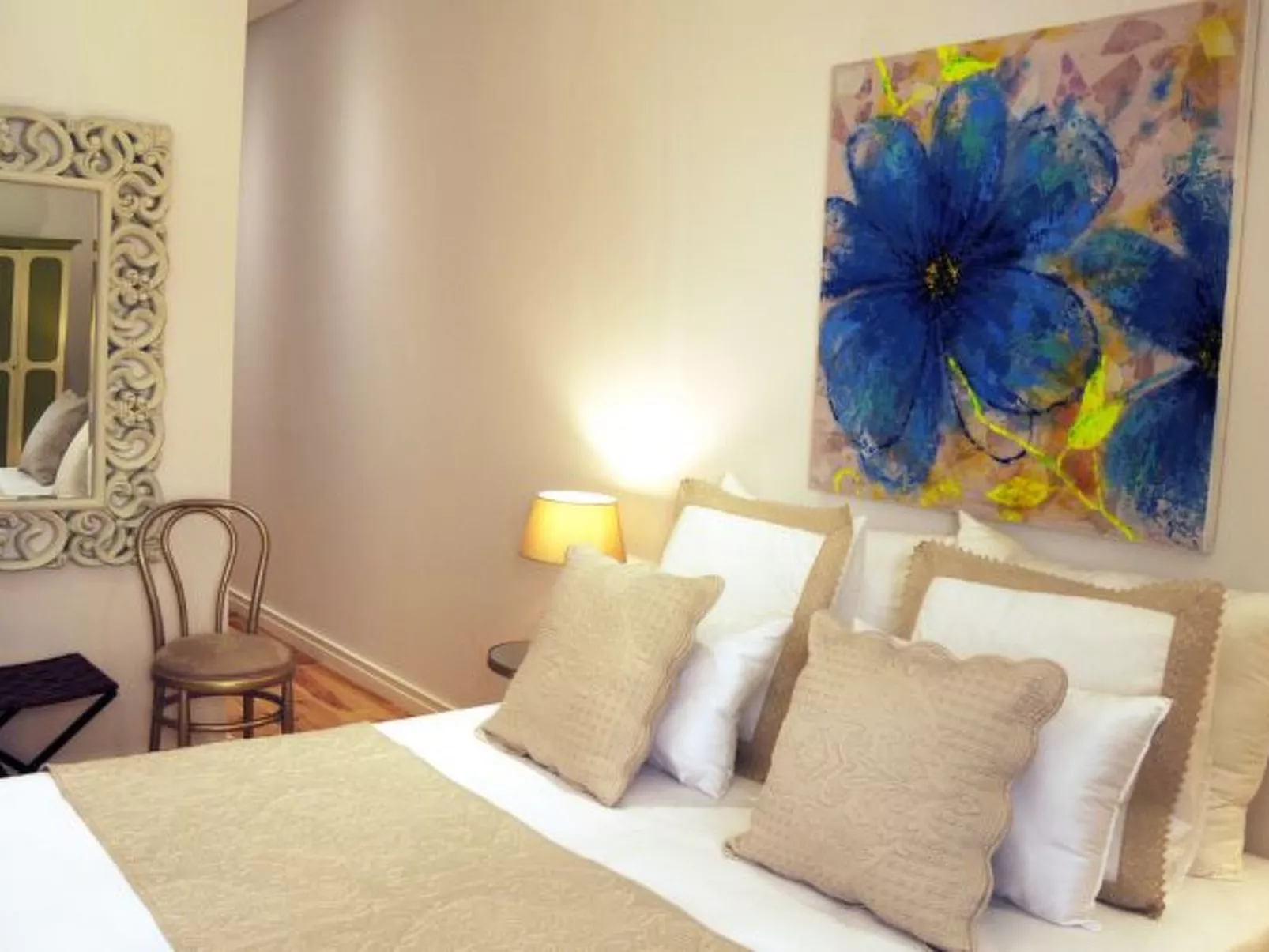 Sado Blue City&River Flats - Creiro