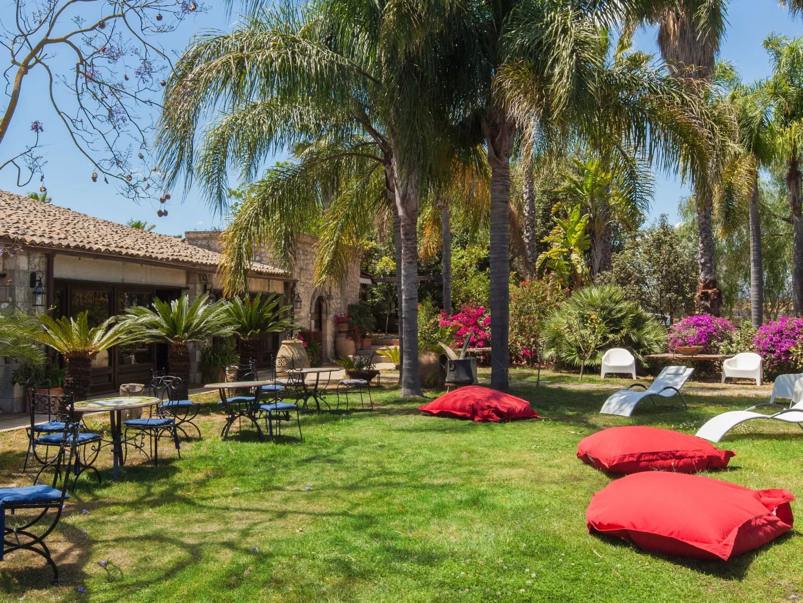 Villa dei Papiri - Superior Zimmer mit möbliertem Garten