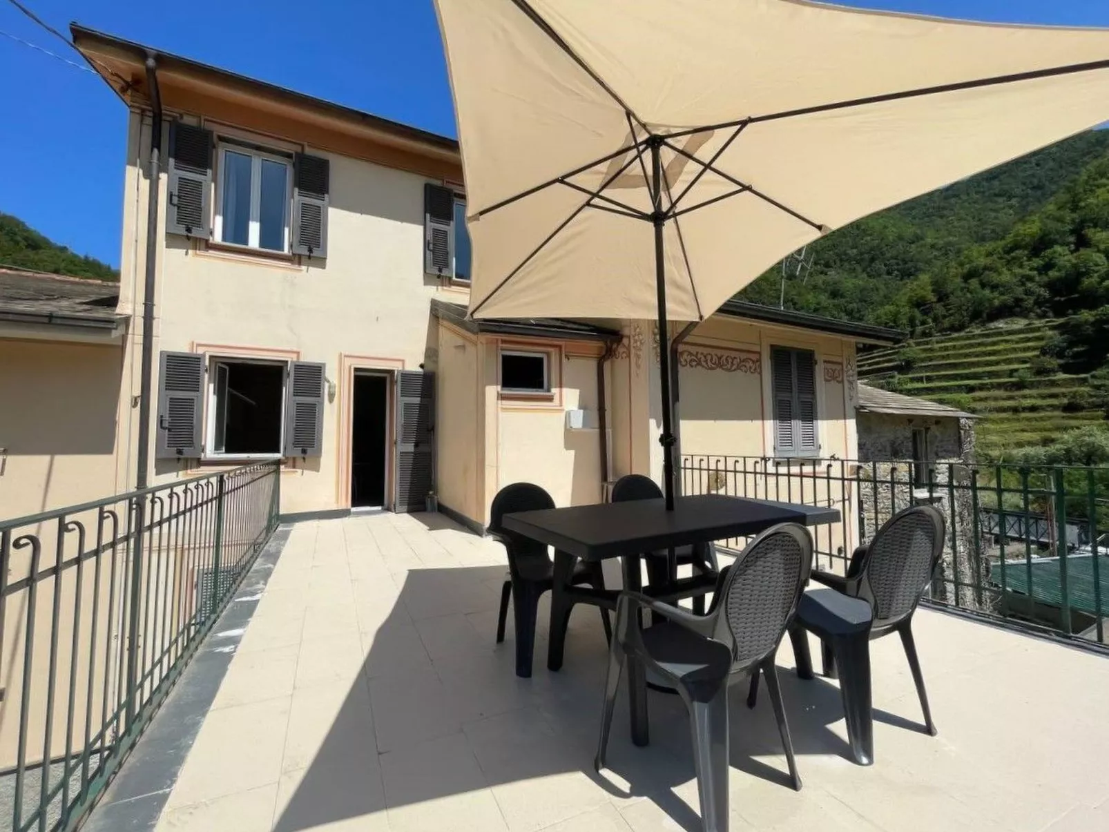 'Il Bosco' mit Terrasse