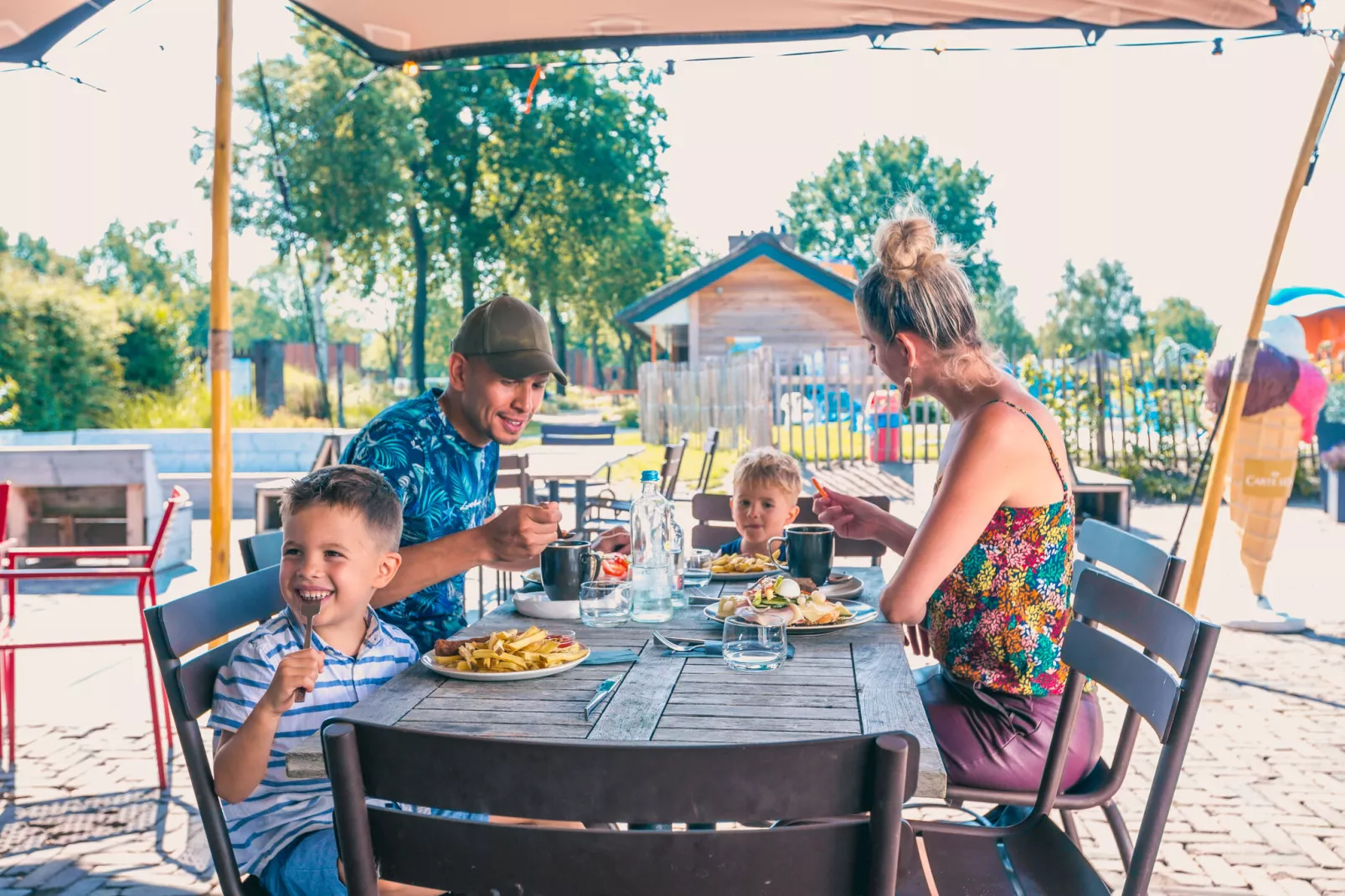 Resort Kaatsheuvel 12-Park facilities