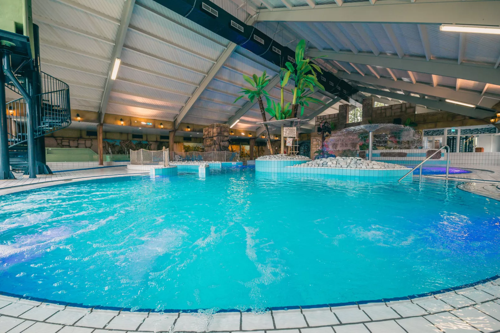 Resort Kaatsheuvel 12-Park facilities