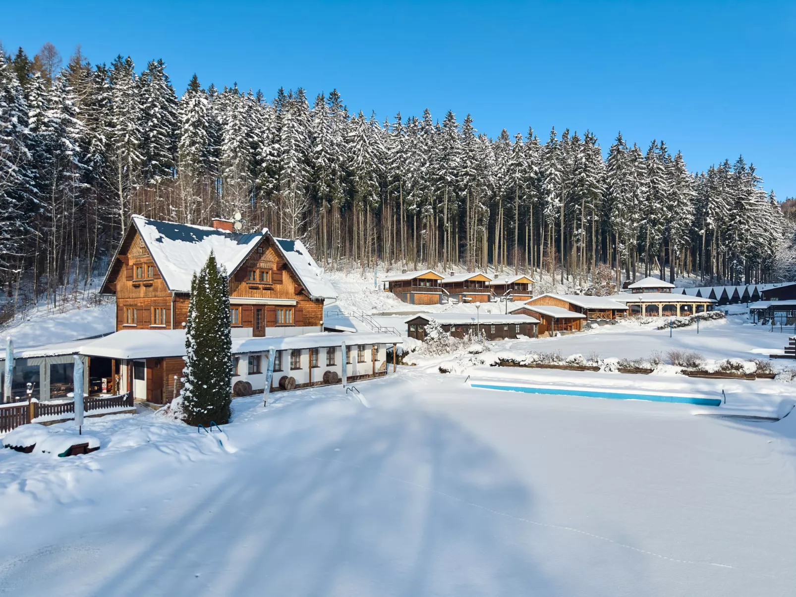 Lesní plovárna B3 - Outside