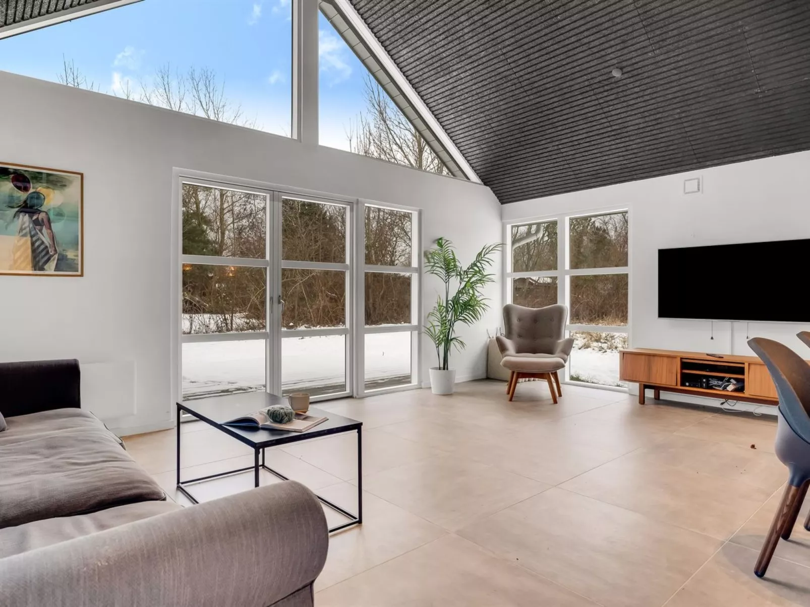 "Haghbarth" - 400m from the sea