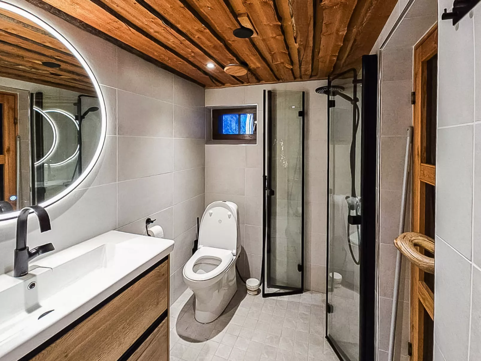 Örtsylä a - Inside