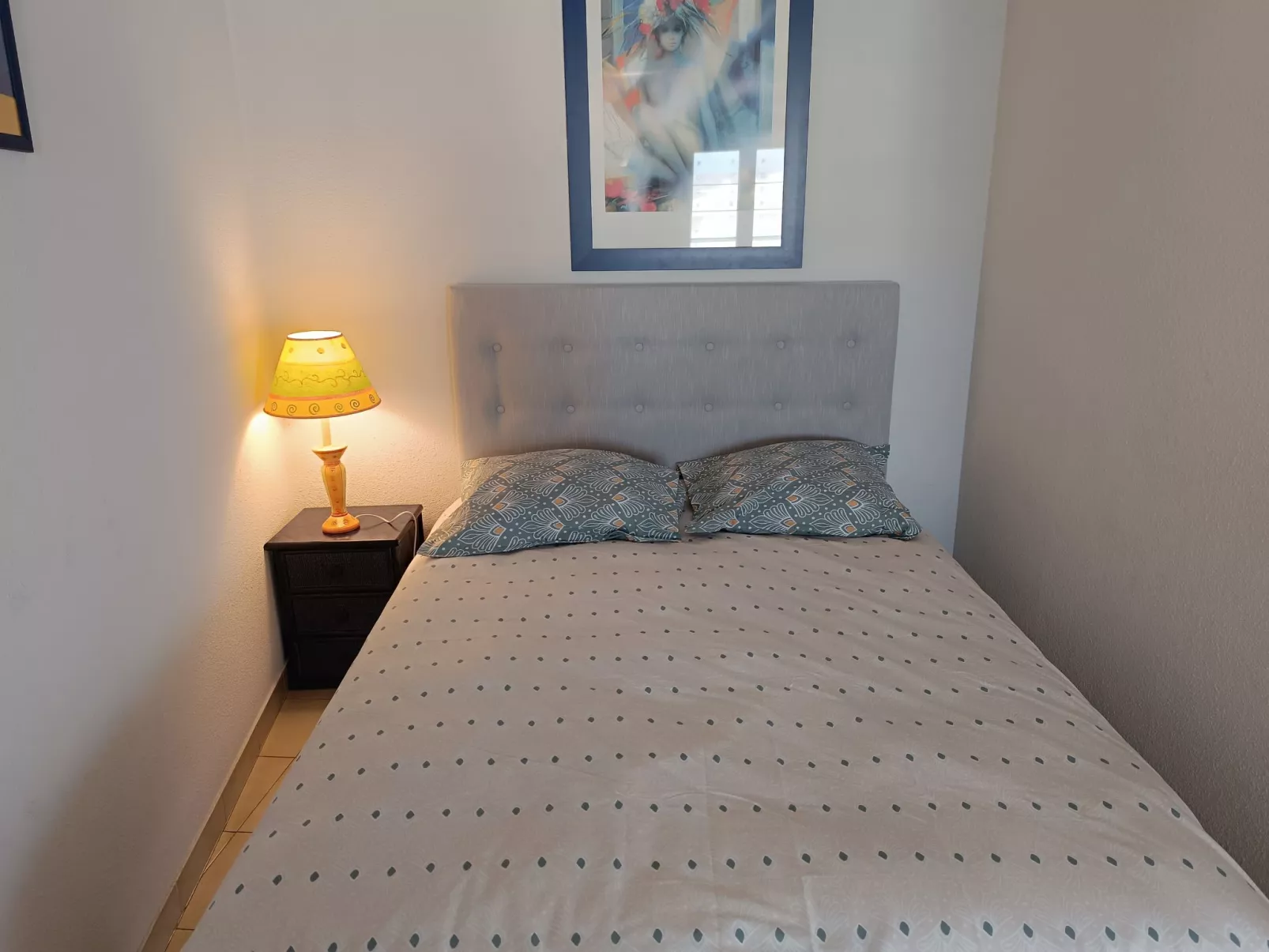 Royal Marine - Inside