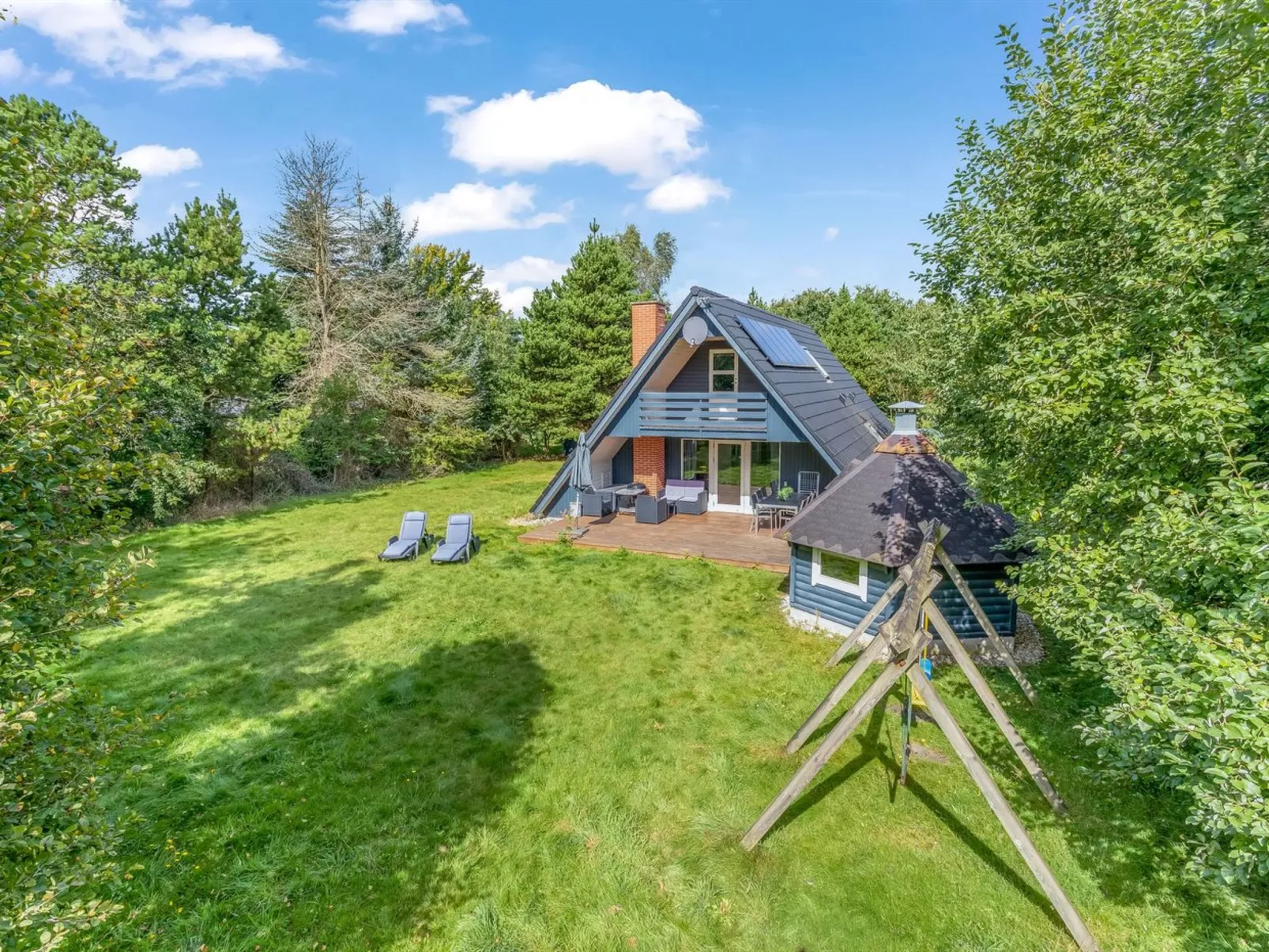 "Hannele" - 10km from the sea