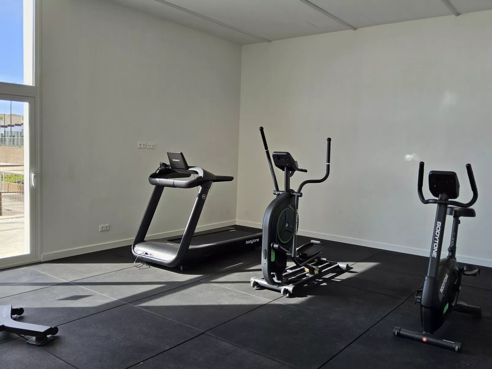 Bolnou Blue Sea - Draußen