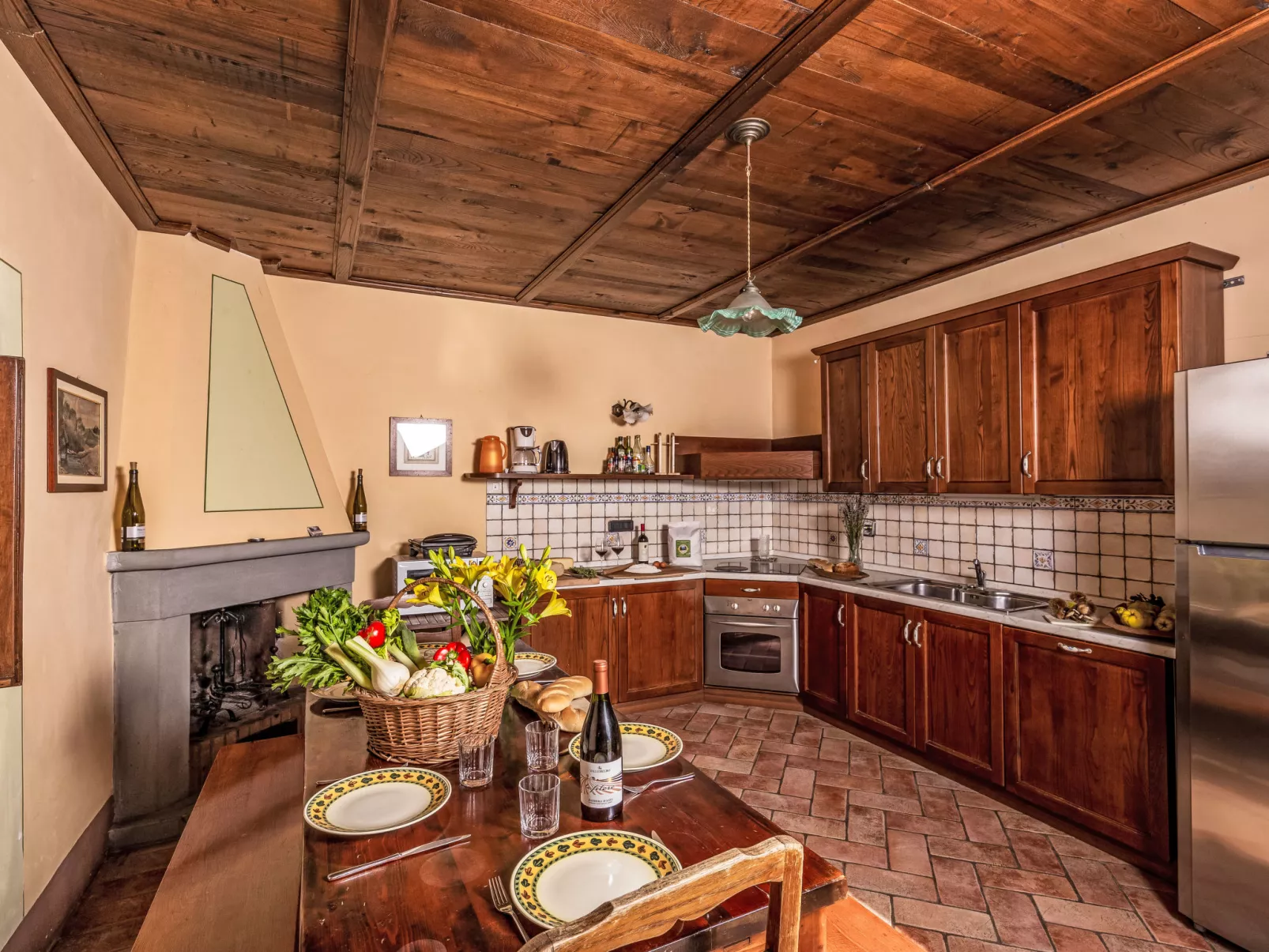 Villa Pruneto mit Pool in den Hügeln der Toskana - Drinnen