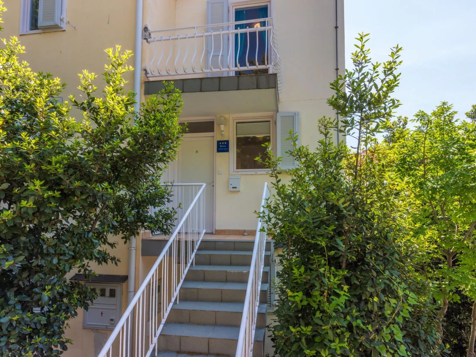 Vema 2 / HR-10913-01