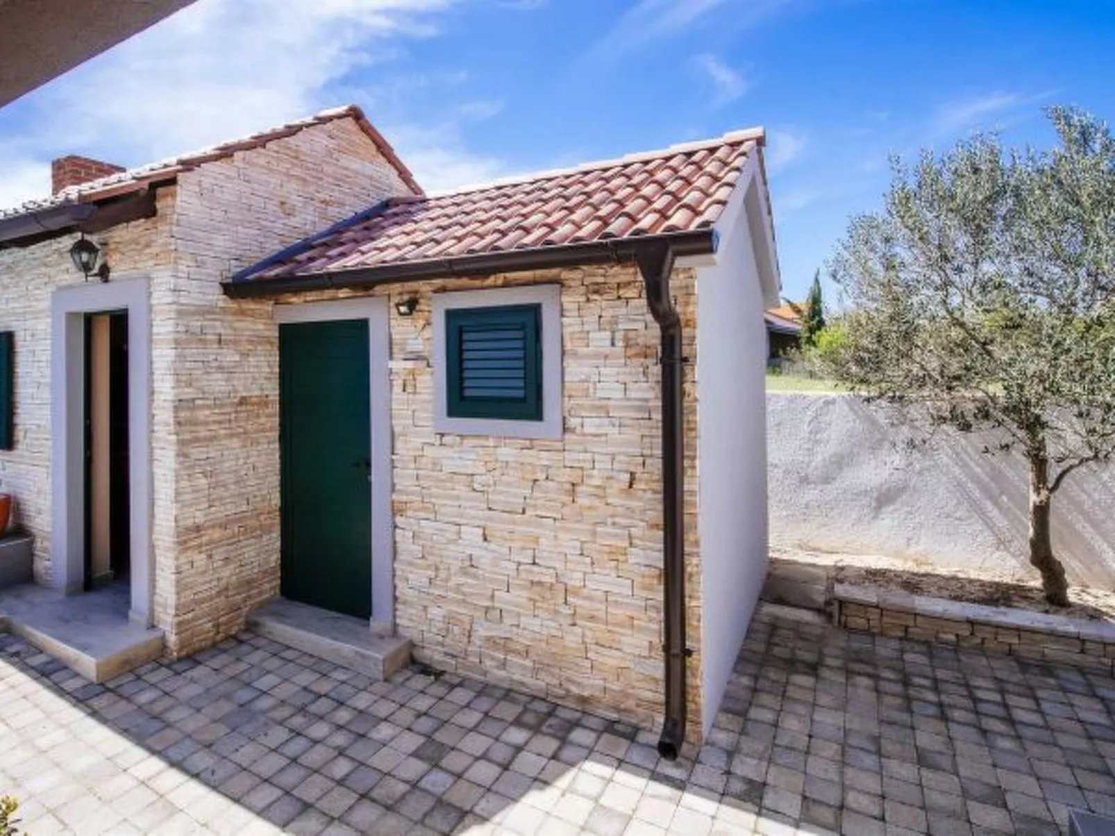 Villa Enna with heated pool