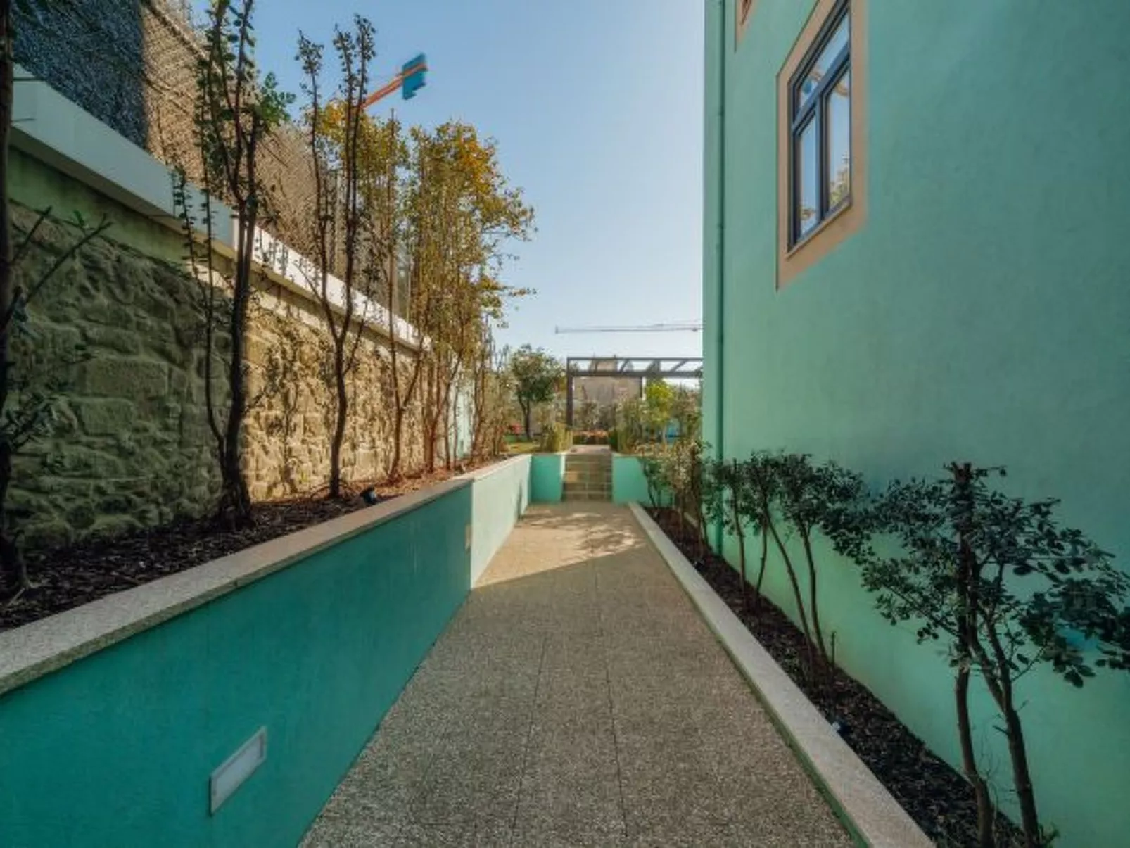 OPORTO POOL APARTMENT by VACATIONY