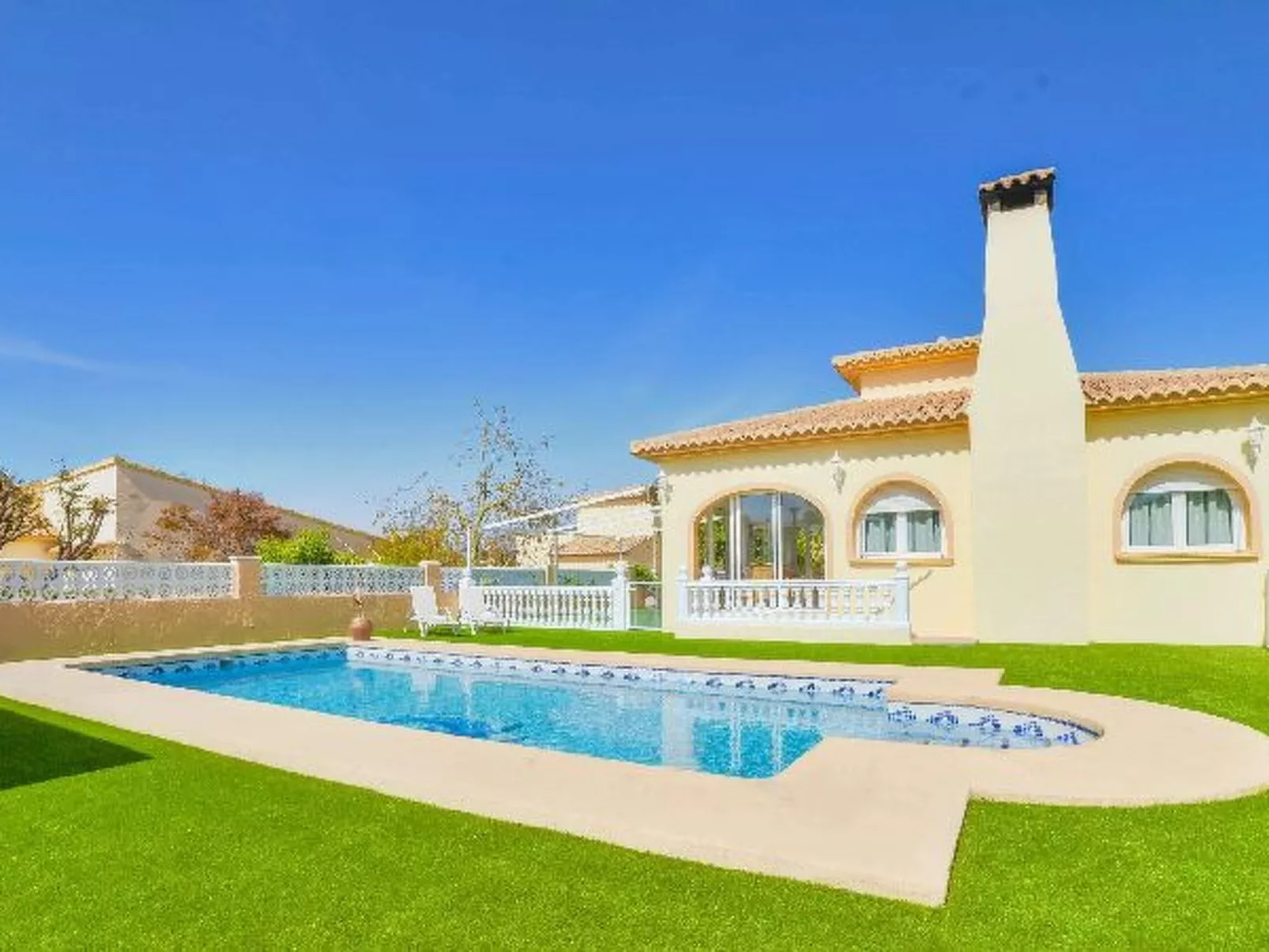 Villa Alaska - PlusHolidays