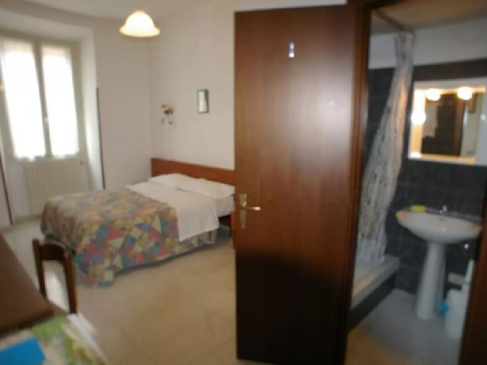 Zimmer Nr. 2 - Stockwerk Nr. 3.