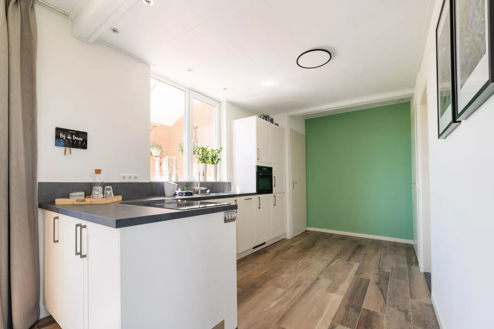 Bij de Buren-Kitchen