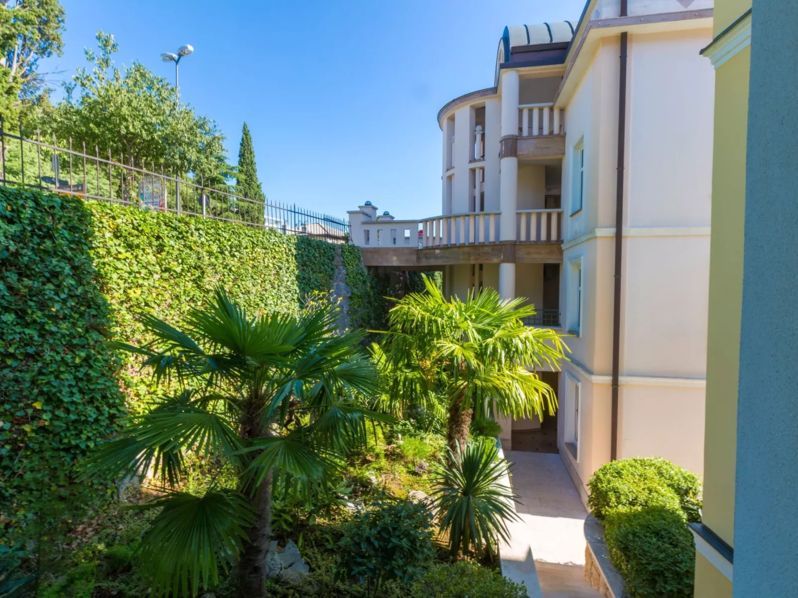 VILLA ROZA 4 / HR-01832-04