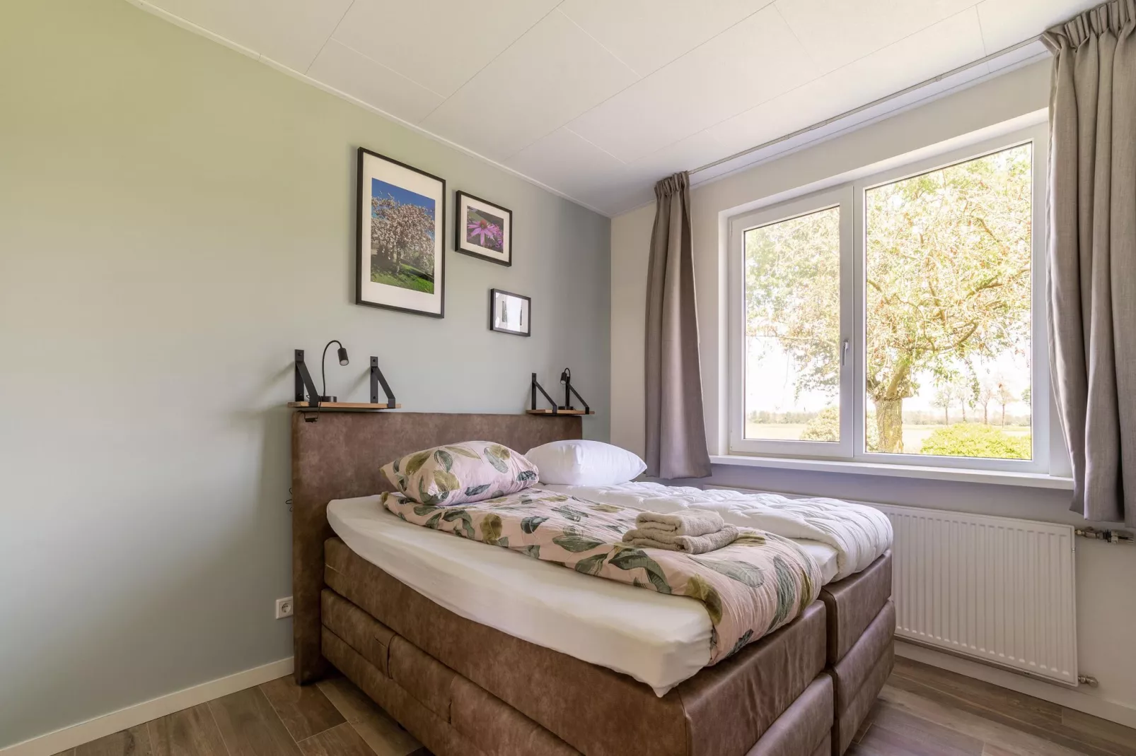 Bij de Buren-Bedroom