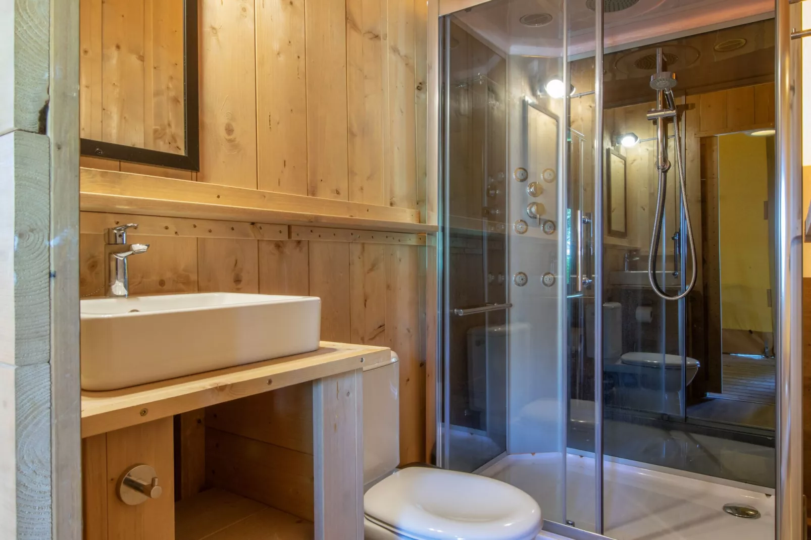 Vakantiepark Klein Vink 19-Bathroom