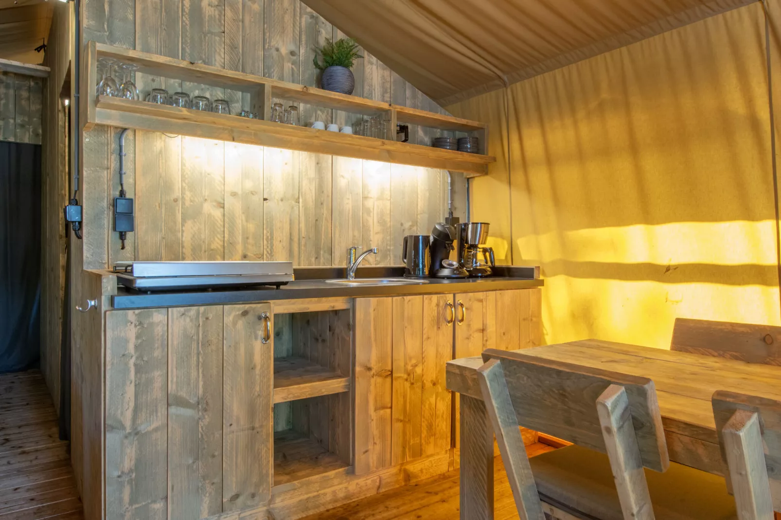 Vakantiepark Klein Vink 20-Kitchen