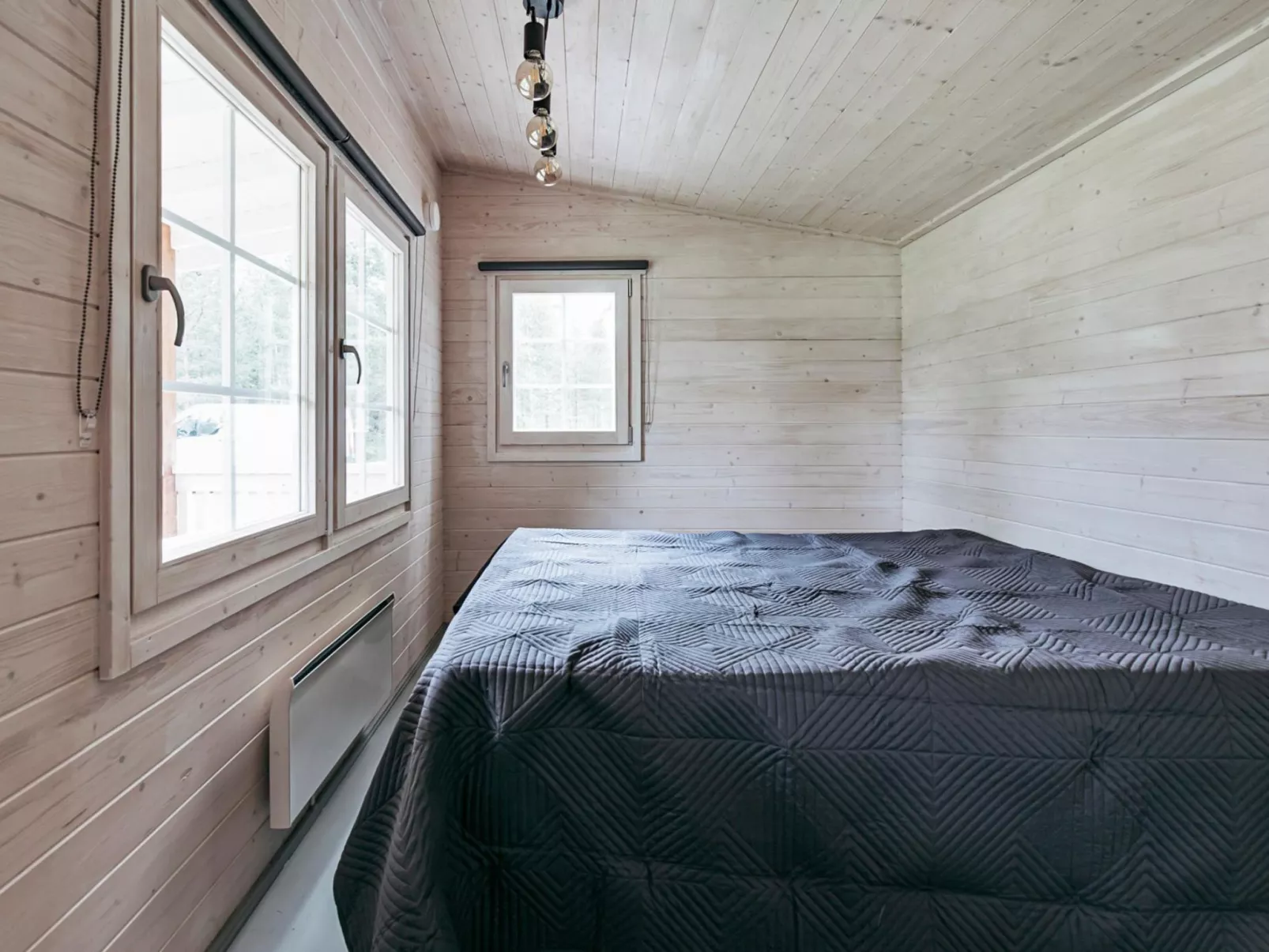 Aapeli iso - Drinnen