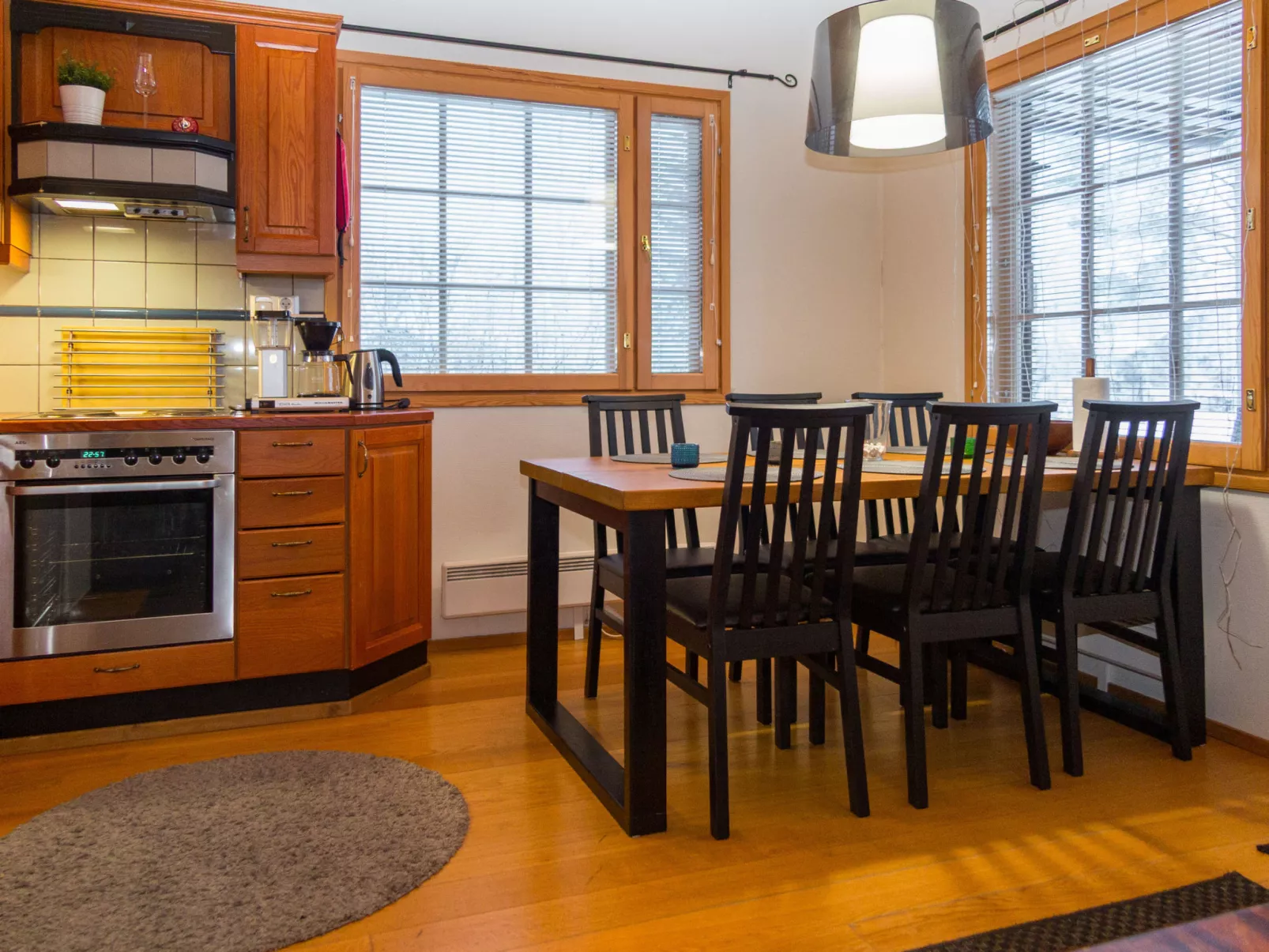 Tahkon klubitie 4 a - Inside