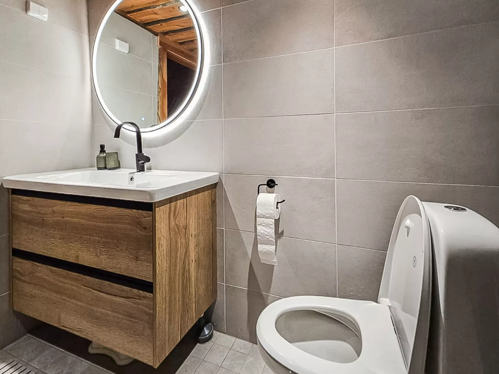 Örtsylä a - Inside