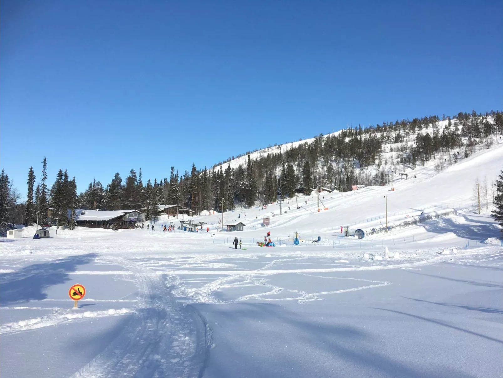 Örtsylä b - Inside